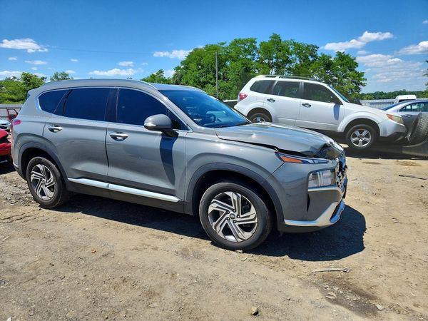 2021 HYUNDAI SANTA FE SEL w/ Convenience Pkg