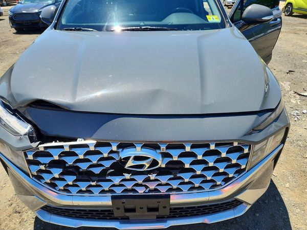 2021 HYUNDAI SANTA FE SEL w/ Convenience Pkg