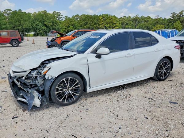 2020 TOYOTA CAMRY