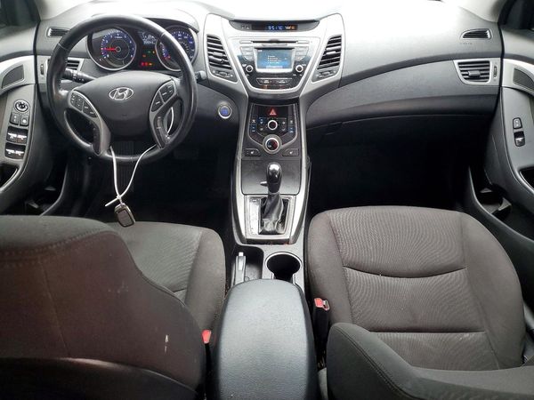 2016 HYUNDAI ELANTRA