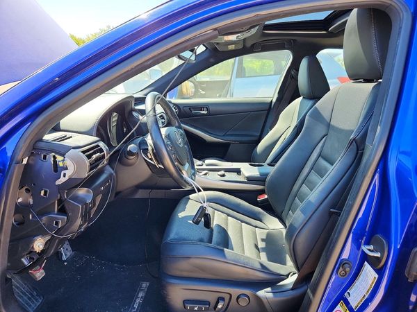 2015 LEXUS IS 250