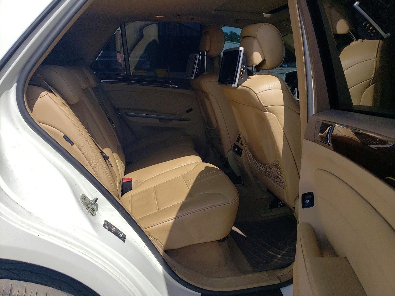 2011 MERCEDES-BENZ ML ML550 4-MATIC