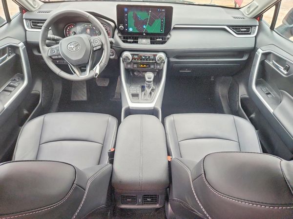 2025 TOYOTA RAV4