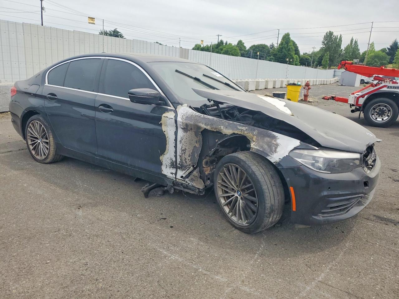 2020 BMW 530