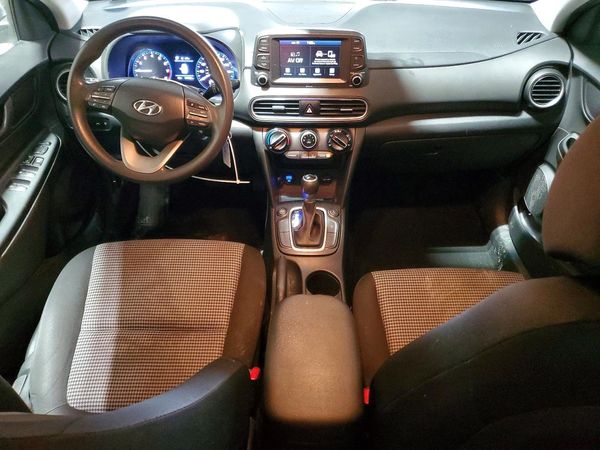 2020 HYUNDAI KONA SE
