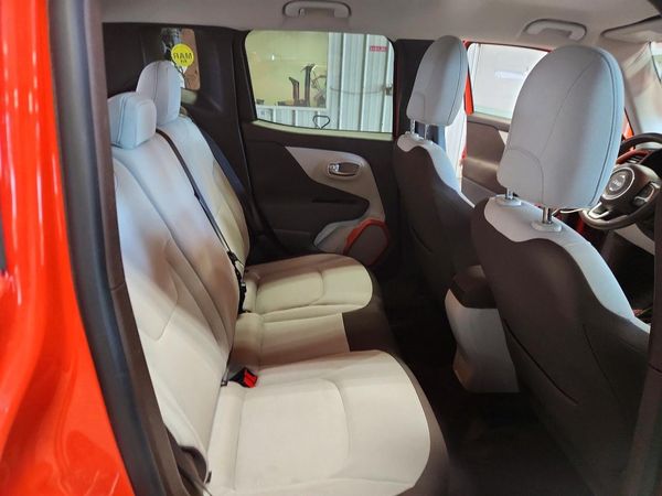 2016 JEEP RENEGADE LATITUDE 4X4