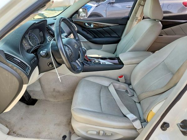 2017 INFINITI Q50