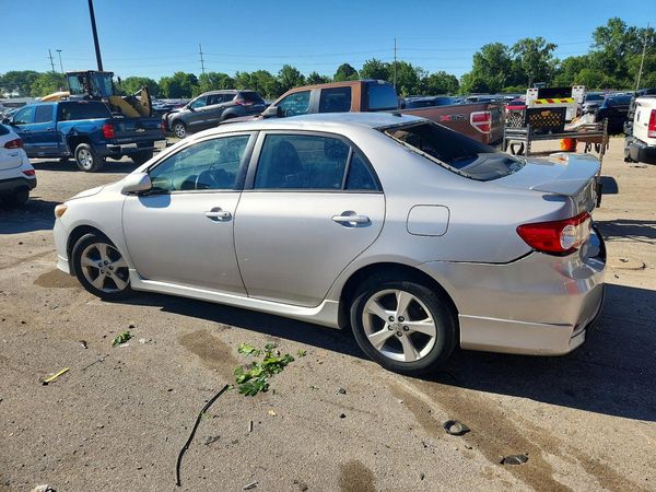 2012 TOYOTA COROLLA