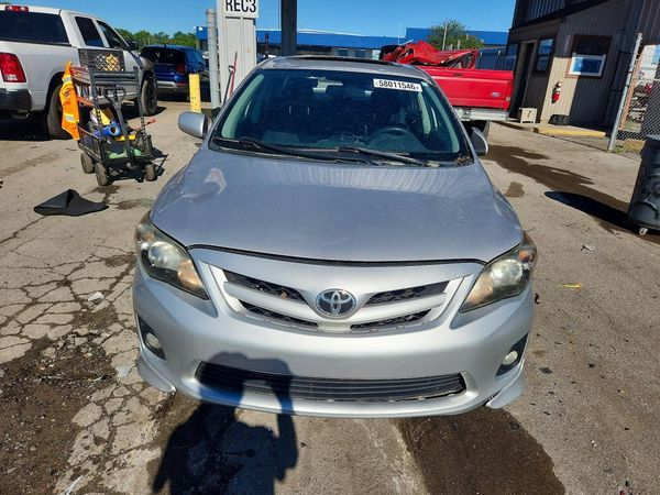 2012 TOYOTA COROLLA