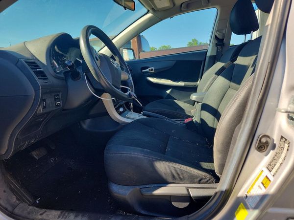 2012 TOYOTA COROLLA