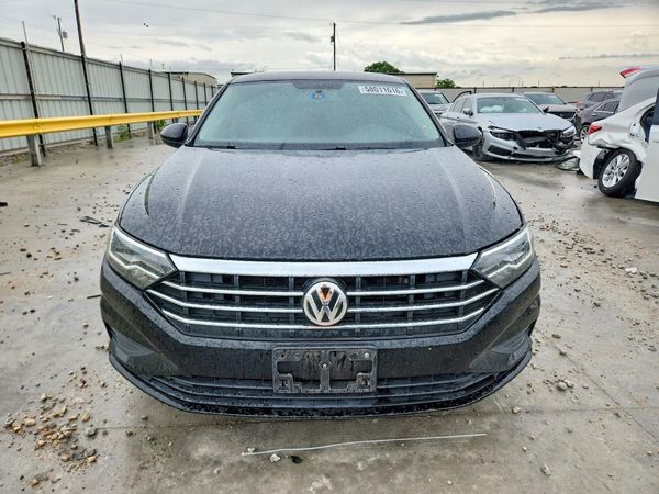2021 VOLKSWAGEN JETTA S / SE / R-Line