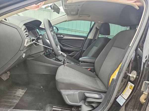 2021 VOLKSWAGEN JETTA S / SE / R-Line