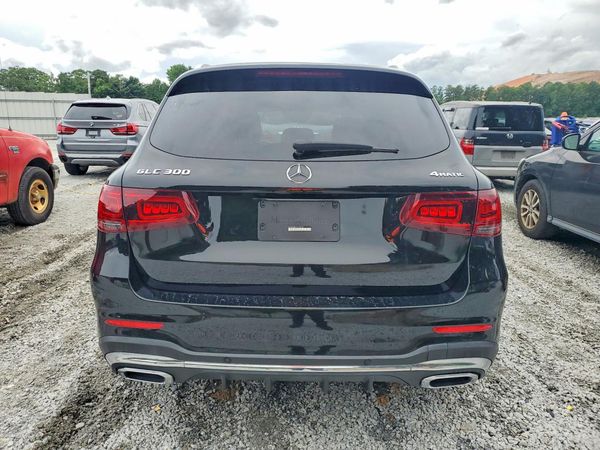 2020 MERCEDES-BENZ GLC GLC300-4M