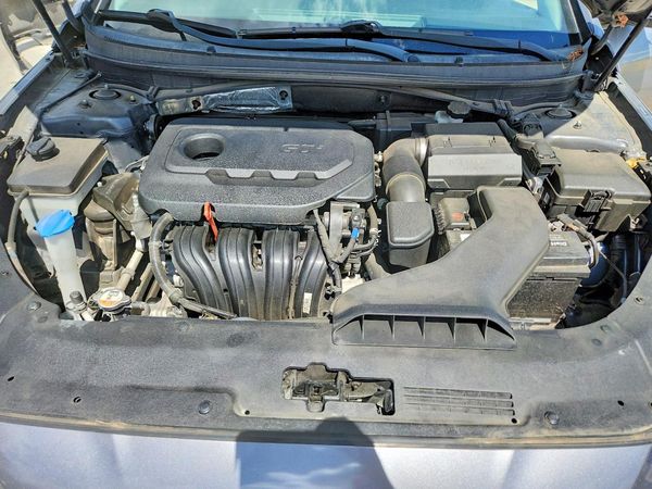 2019 HYUNDAI SONATA Eco Turbo, SE