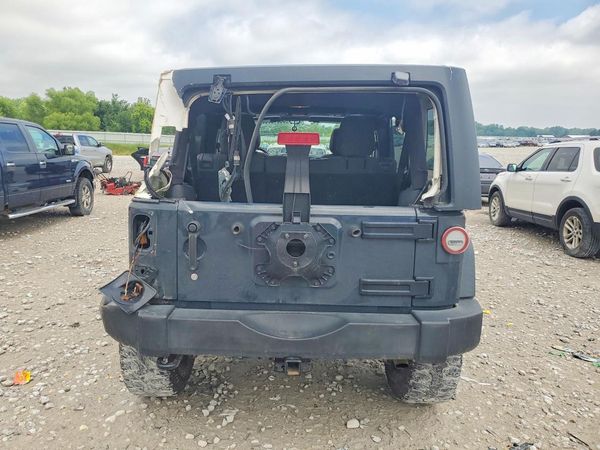 2017 JEEP WRANGLER UNLIMITED SPORT 4X4