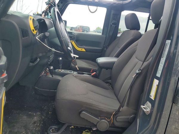 2017 JEEP WRANGLER UNLIMITED SPORT 4X4
