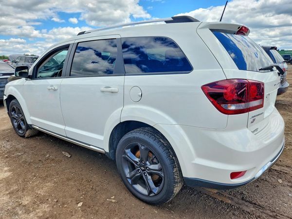2018 DODGE JOURNEY Crossroad (M,U,C)