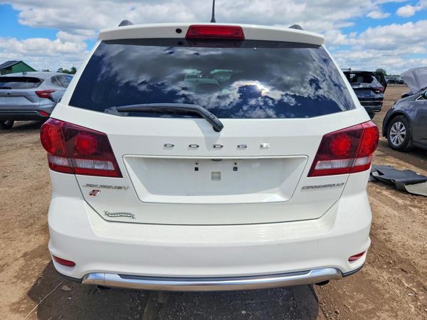 2018 DODGE JOURNEY Crossroad (M,U,C)