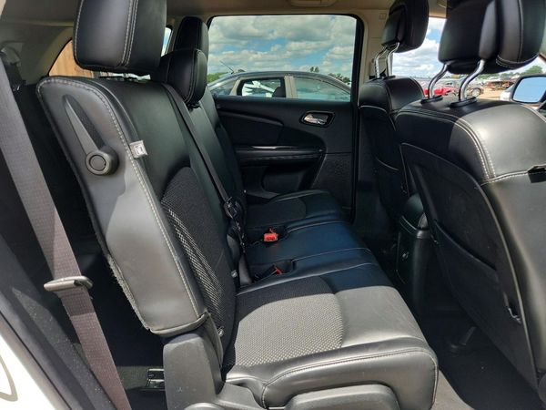 2018 DODGE JOURNEY Crossroad (M,U,C)