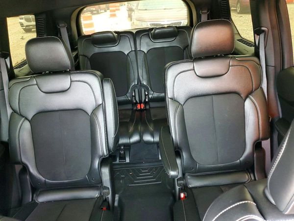 2024 JEEP GRAND CHEROKEE L LAREDO 4X4