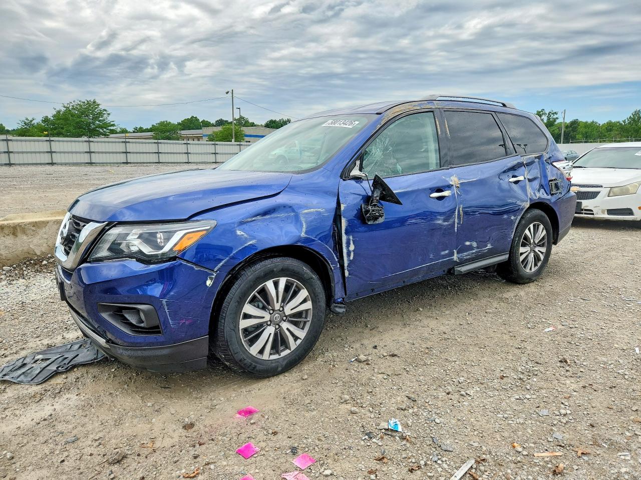 2020 NISSAN PATHFINDER SV