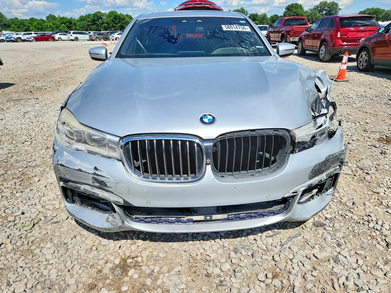 2016 BMW 750 xDrive