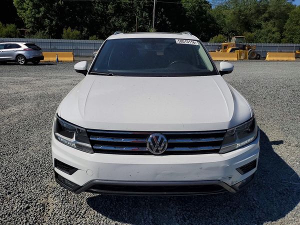 2018 VOLKSWAGEN TIGUAN SE, SEL