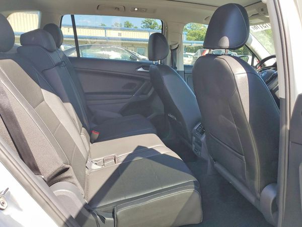 2018 VOLKSWAGEN TIGUAN SE, SEL