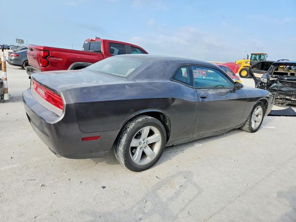 2013 DODGE CHALLENGER Base