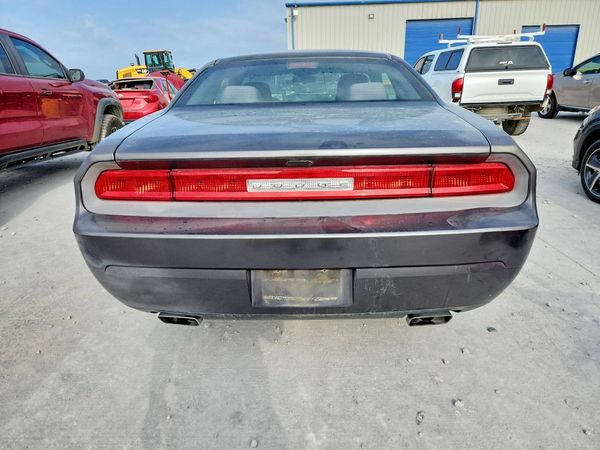 2013 DODGE CHALLENGER Base