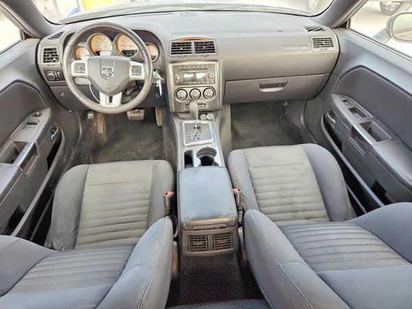 2013 DODGE CHALLENGER Base