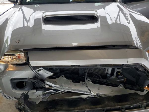 2021 TOYOTA TACOMA SR5