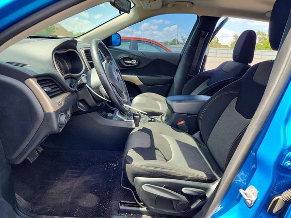 2018 JEEP CHEROKEE LATITUDE 4X4