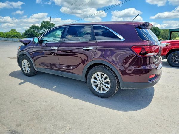 2020 KIA SORENTO L, LX, S