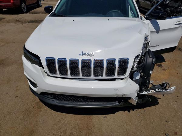 2022 JEEP CHEROKEE LATITUDE LUX 4X4