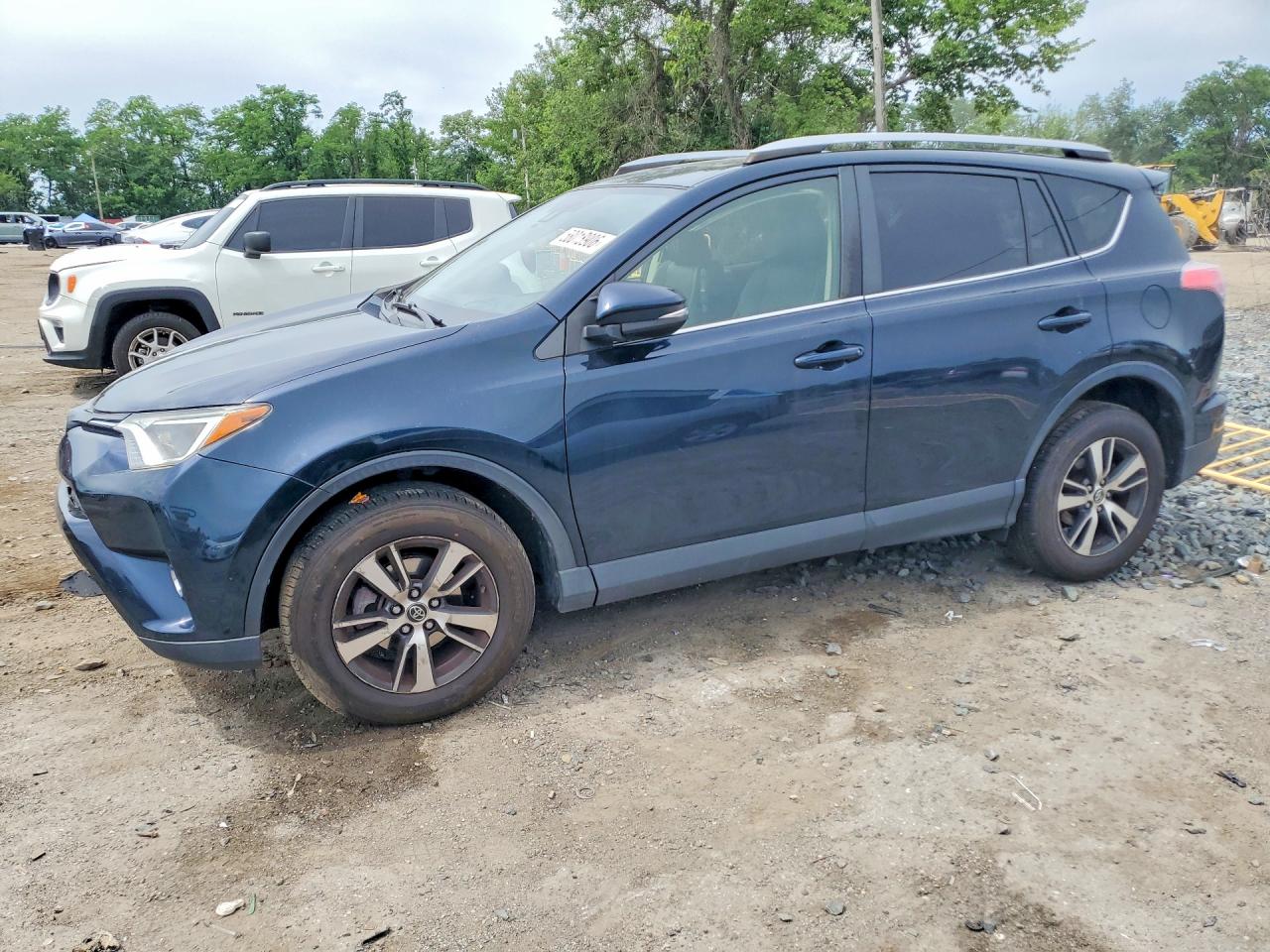 2018 TOYOTA RAV4 Adventure/XLE