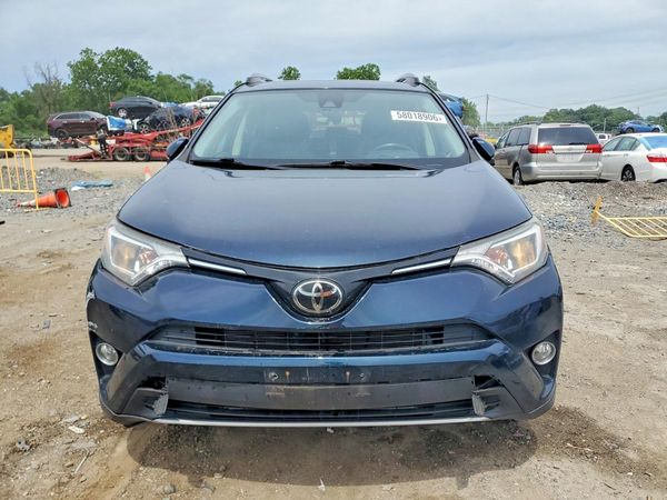 2018 TOYOTA RAV4 Adventure/XLE