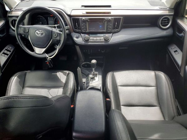 2018 TOYOTA RAV4 Adventure/XLE