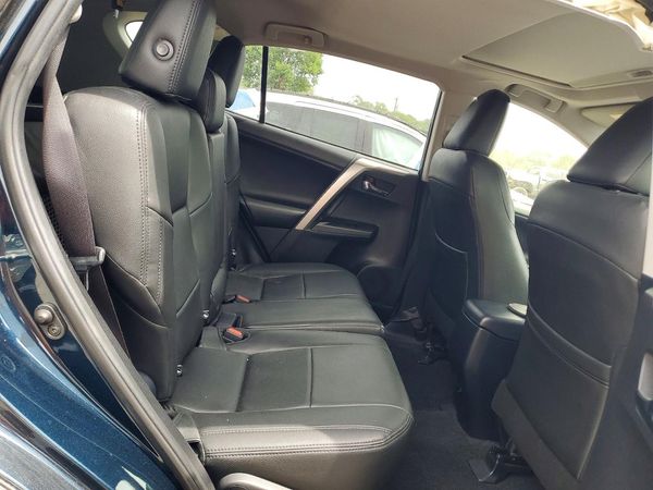2018 TOYOTA RAV4 Adventure/XLE