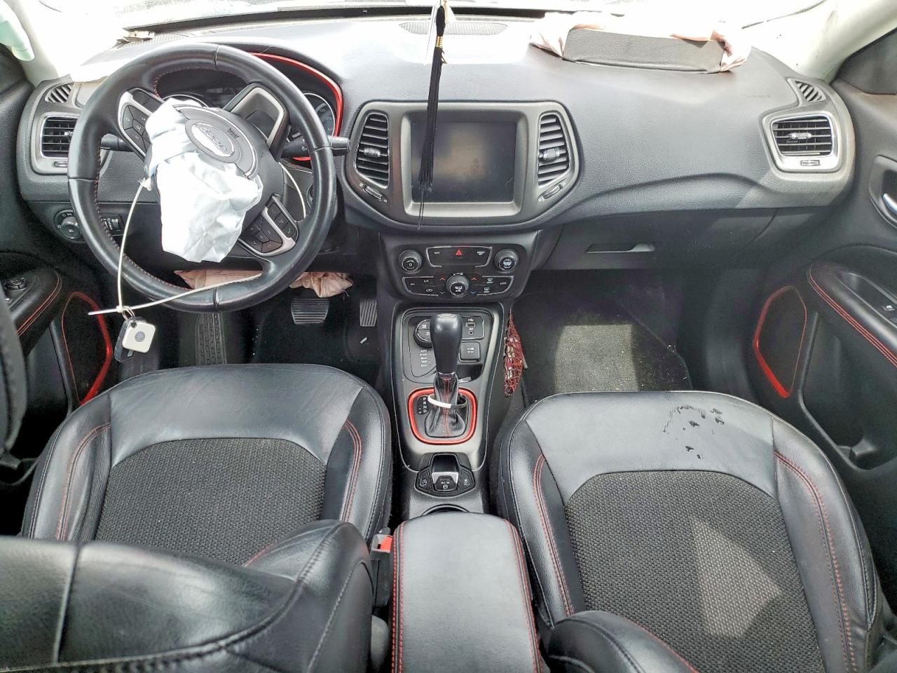 2019 JEEP COMPASS TRAILHAWK 4X4