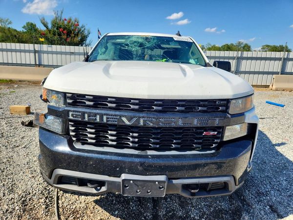 2019 CHEVROLET SILVERADO Trail Boss Custom