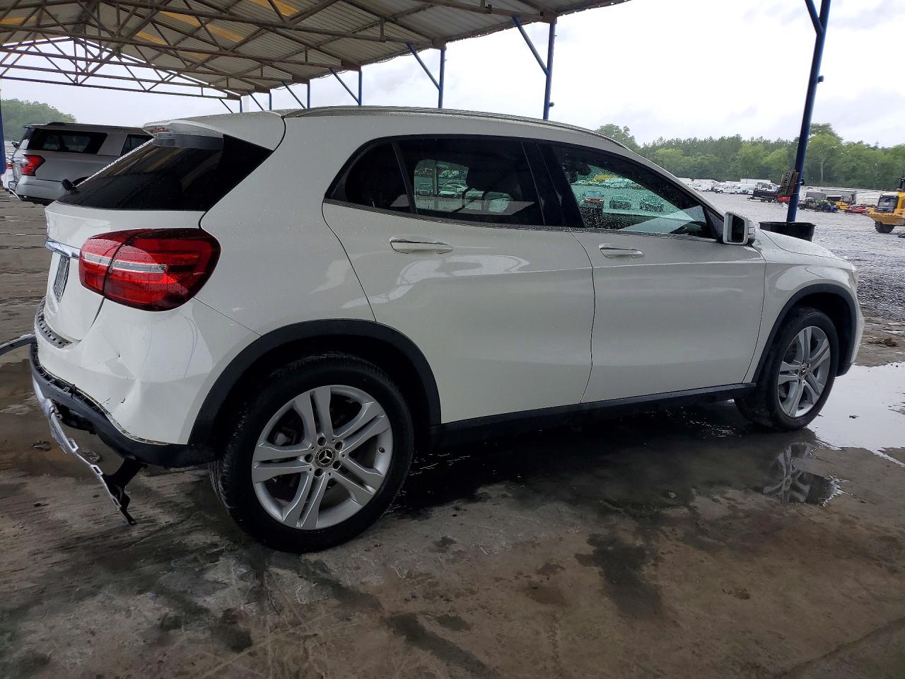 2018 MERCEDES-BENZ GLA GLA250