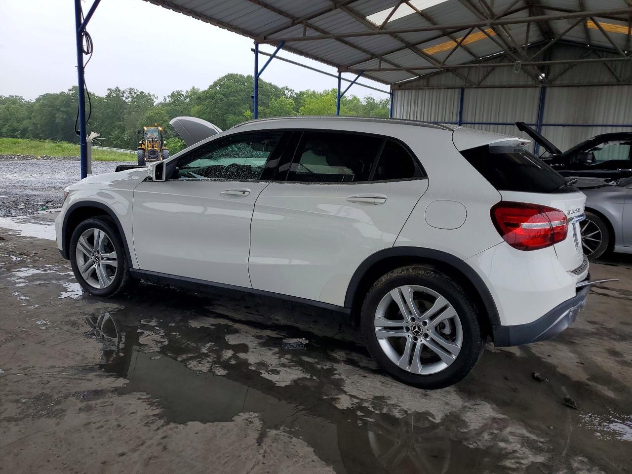 2018 MERCEDES-BENZ GLA GLA250