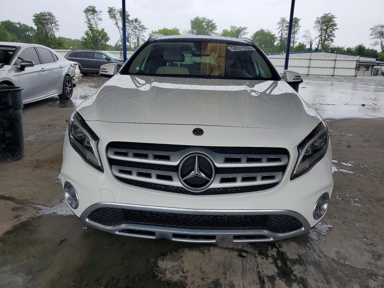 2018 MERCEDES-BENZ GLA GLA250