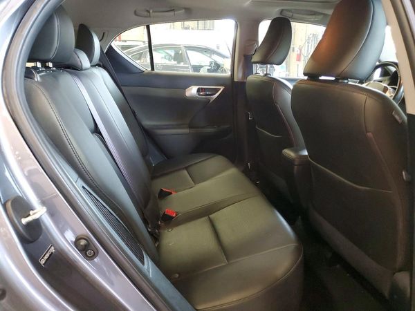 2012 LEXUS CT