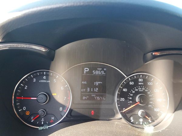 2017 KIA FORTE LX Base