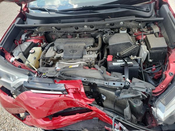 2017 TOYOTA RAV4 LE