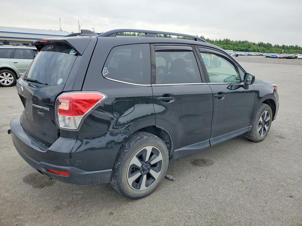 2018 SUBARU FORESTER Limited