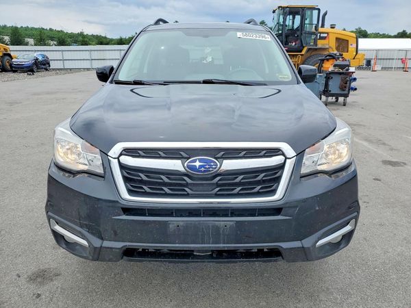 2018 SUBARU FORESTER Limited