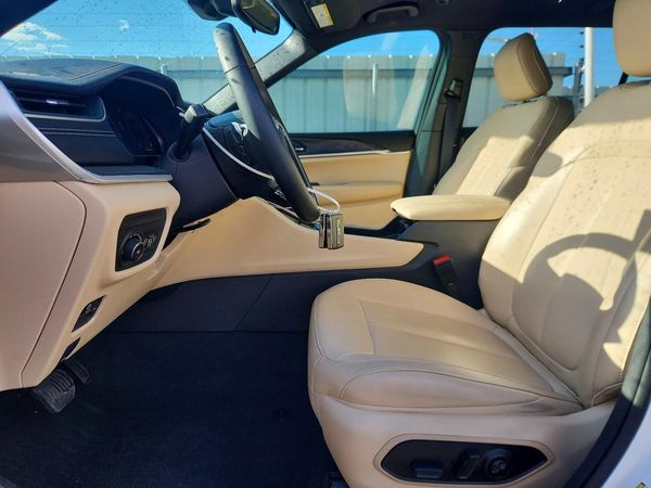 2024 JEEP GRAND CHEROKEE L LIMITED 4X4